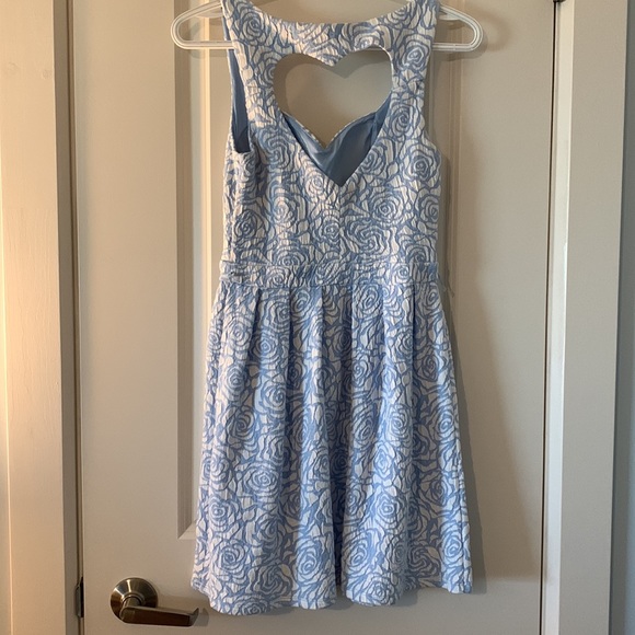 Blue and white dress - Picture 2 of 2